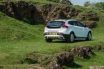 Volvo V40 D4 Cross Country 2016 года (UK)